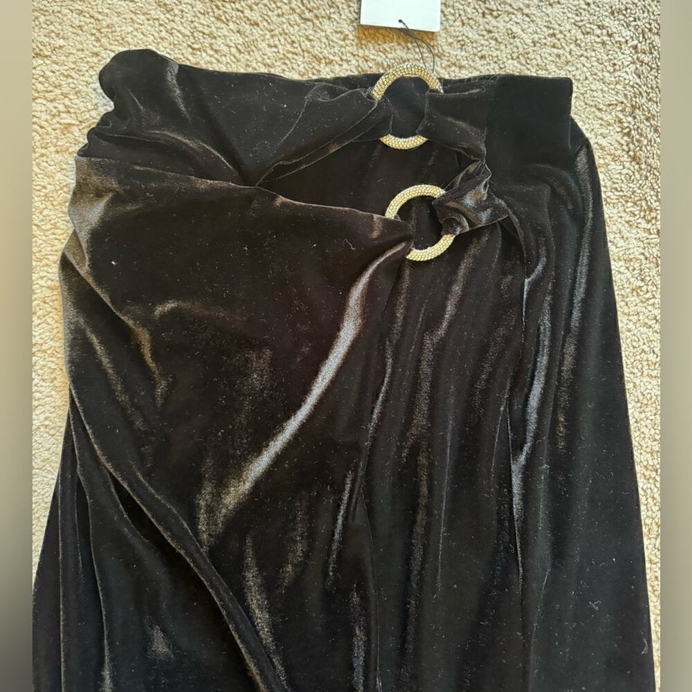 SIZE XS - RHINESTONE RING VELVET MIDI SKIRT - BRAND NEW WITH TAG - Picture 7 of 10